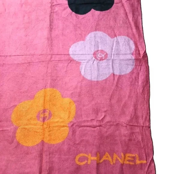 CHANEL Luxury Vintage Pink Orange Multi-Color CC Rose Print Shawl Wrap Scarf - Picture 3 of 12